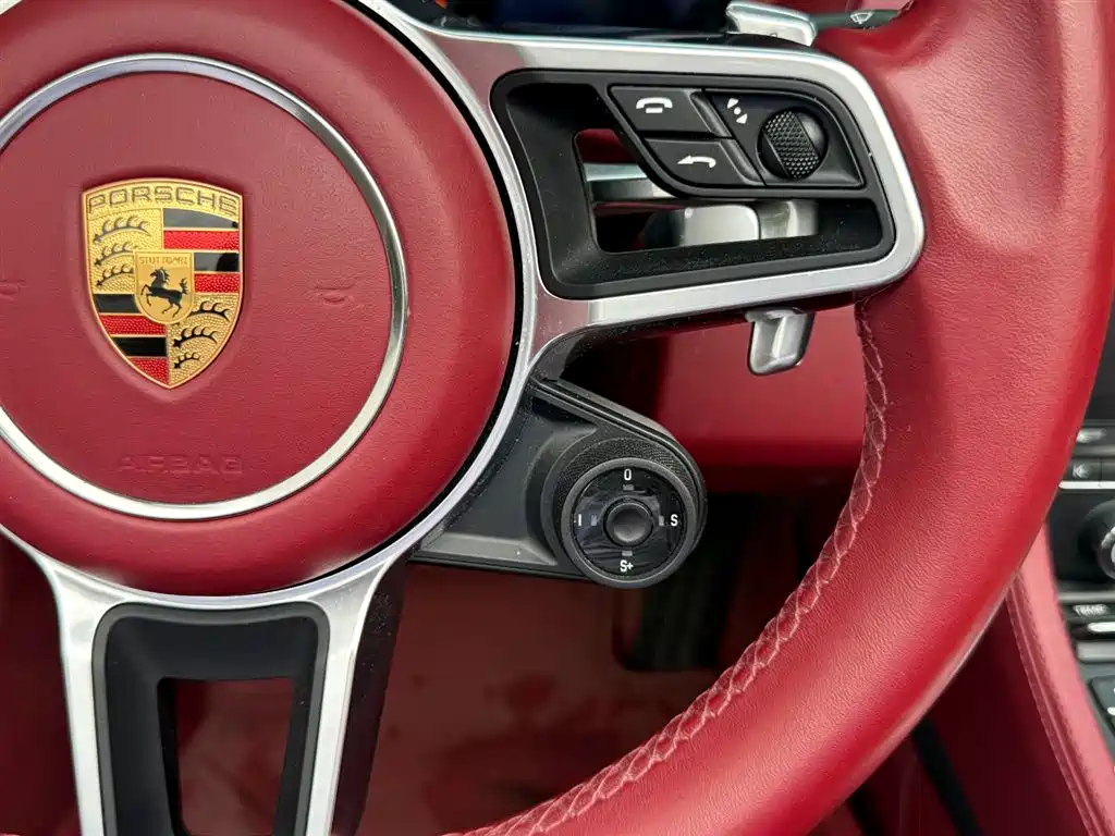 Porsche 718 Boxster 2.0T 2022
