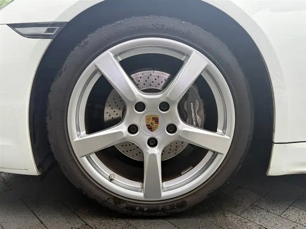 Porsche 718 Boxster 2.0T 2022