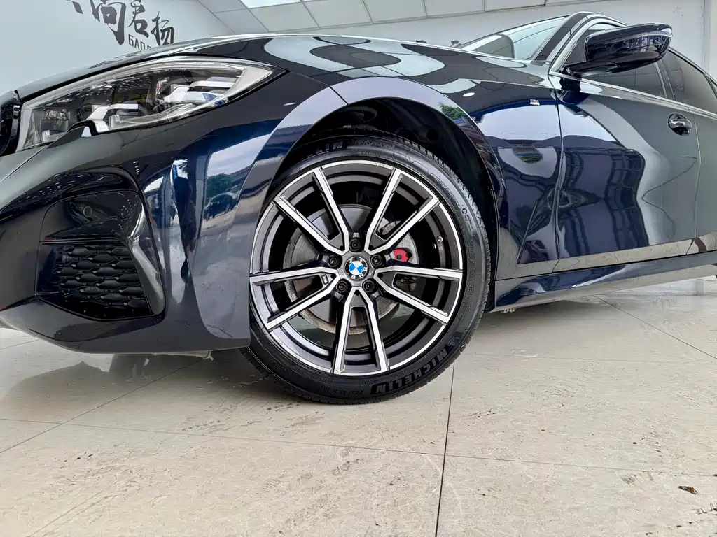BMW 3 Series 2022 325Li M Sport Package