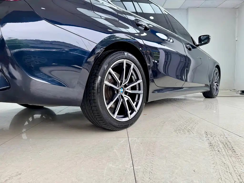 BMW 3 Series 2022 325Li M Sport Package