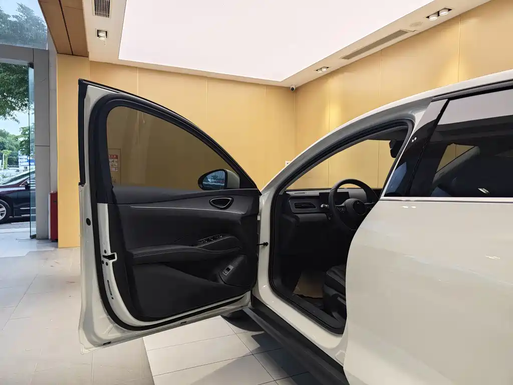 BYD Seal 06 2026 DM-i Chaoxiang Edition 128KM Luxury Edition