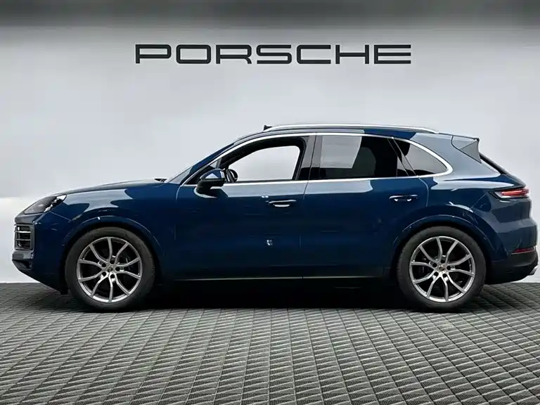 Porsche Cayenne 2024 3.0T