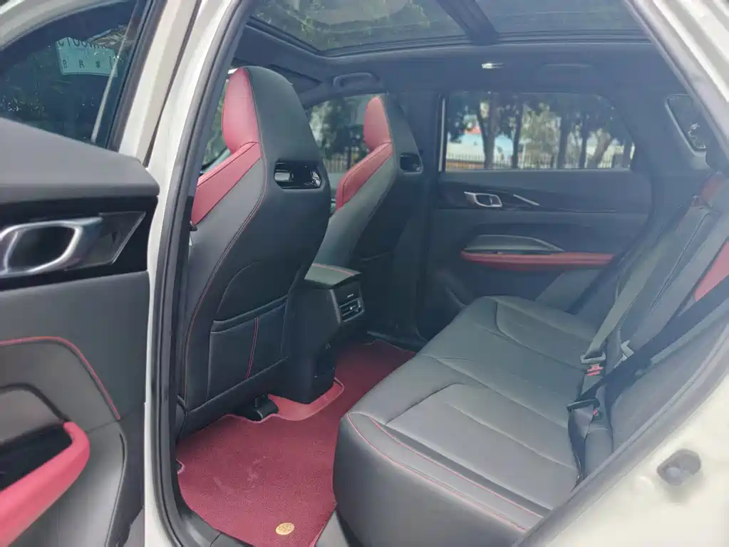 Changan Oshan Z6 2023 Blue Whale 1.5T DCT Smart Cool Edition