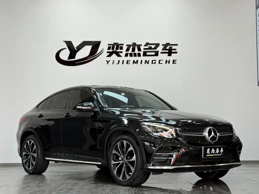Mercedes-Benz GLC Coupe 2018 GLC 260 4MATIC Coupe SUV