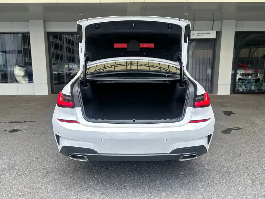 BMW 3 Series 2020 320Li M Sport Package