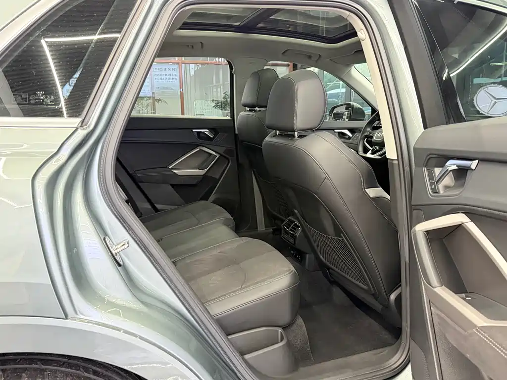 Audi Q3 2022 35 TFSI Fashion Elegant