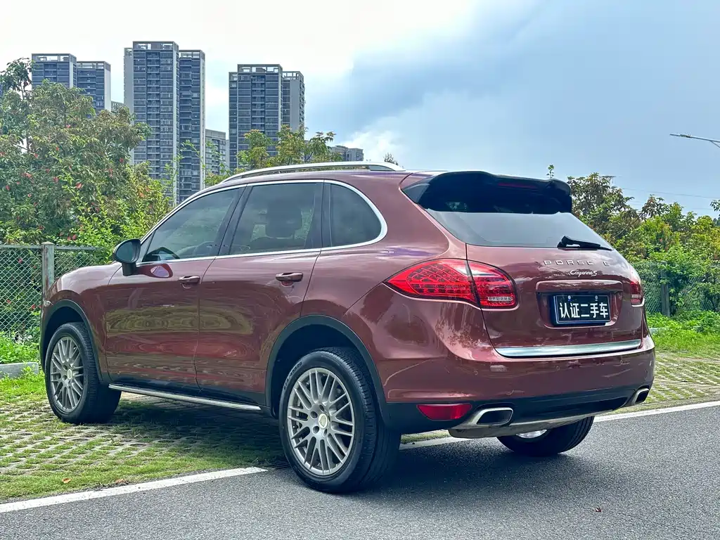 Porsche Cayenne S