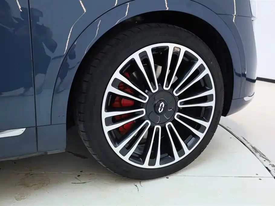 AITO M9 2024 EREV Ultra 42kWh 6-Seater