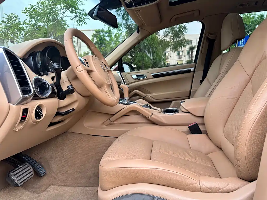 Porsche Cayenne S