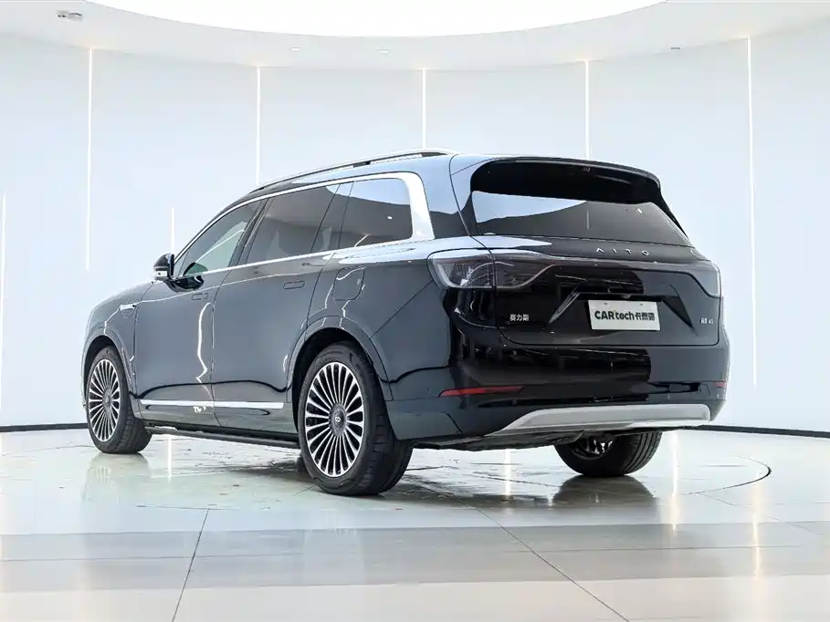 AITO M9 2024 EREV Ultra Edition 42kWh 6-Seater