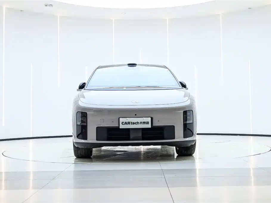 Li Auto i6 2025 RWD Standard Edition