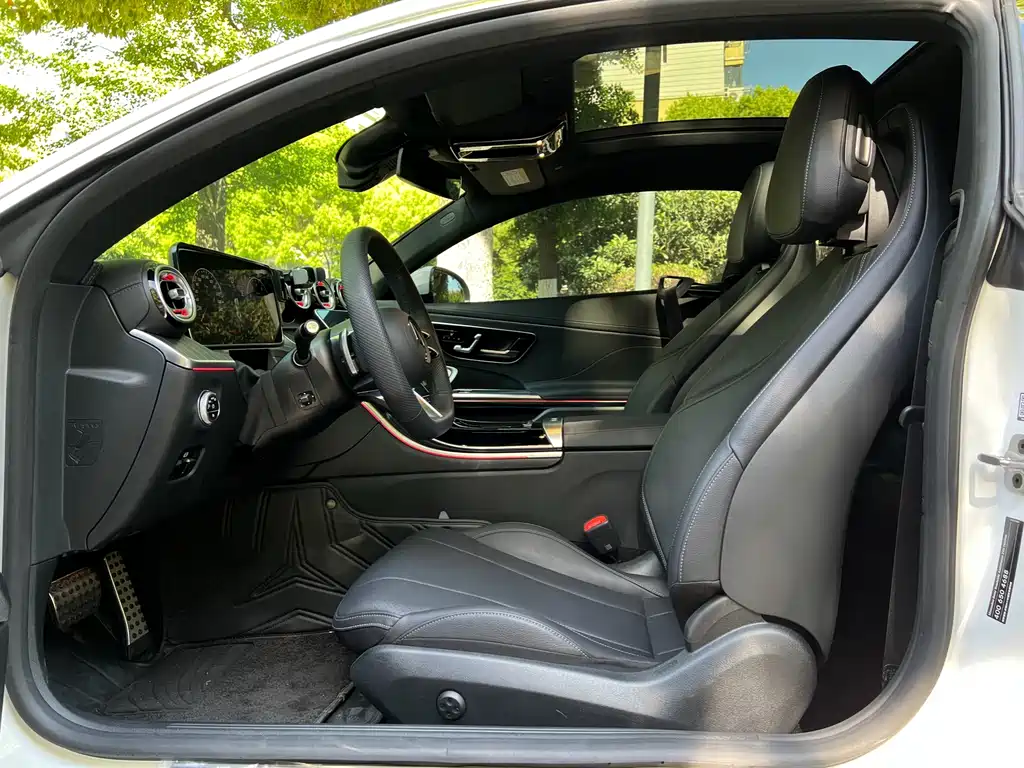 Mercedes-Benz CLE 300 4MATIC Coupe 2024