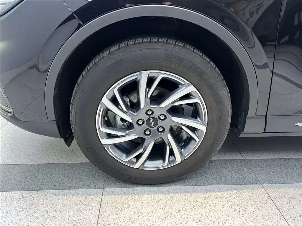 Lincoln Corsair 2024 2.0T FWD Prestige Edition
