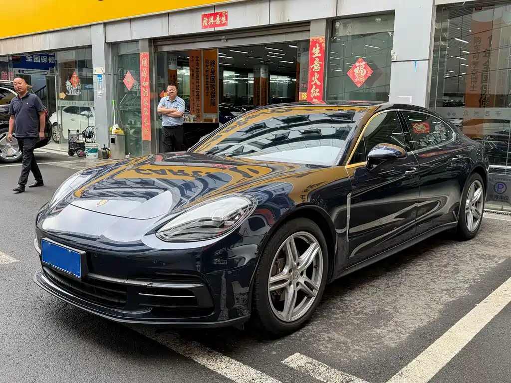 Porsche Panamera 2017 Executive LWB 3.0T