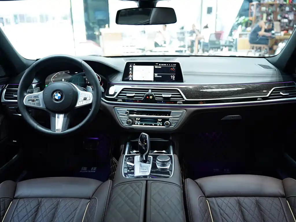 BMW 7 Series 2021 740Li Leading Edition M Sport Package