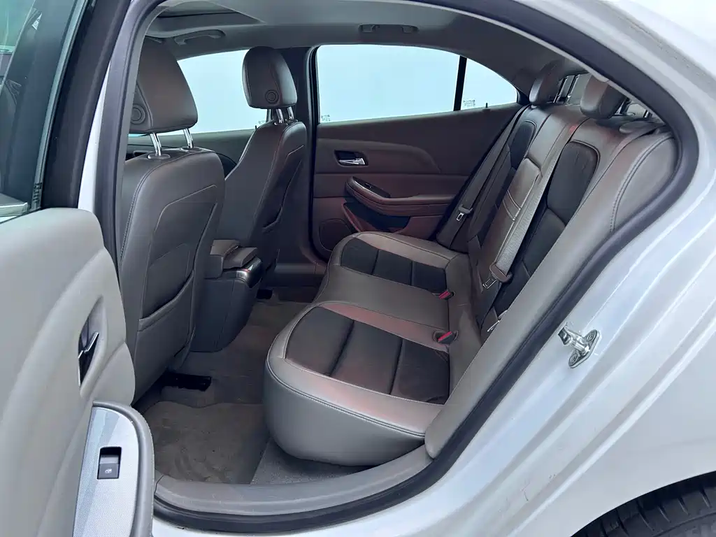 Chevrolet Malibu 2012 2.0L Automatic Comfort Edition