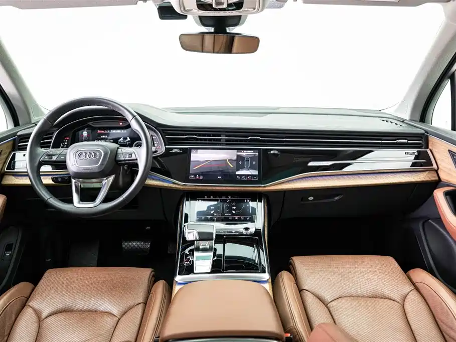 Audi Q7 2023 55 TFSI quattro S Prestige