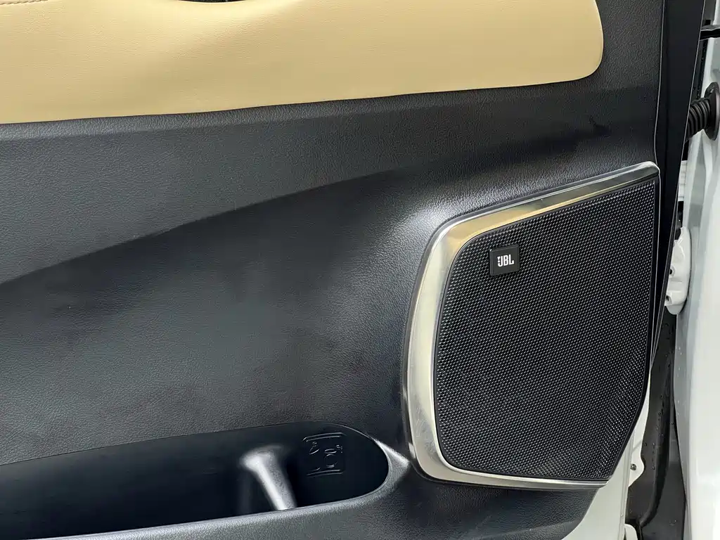 Toyota Vellfire 2019 Hybrid 2.5L HV Premium Edition