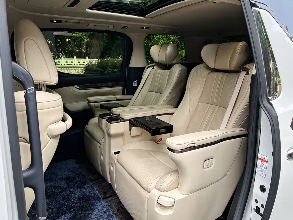 Toyota Vellfire 2019 Hybrid 2.5L HV Premium Edition