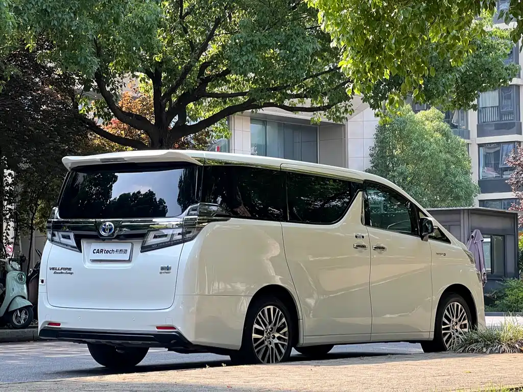 Toyota Vellfire 2019 Hybrid 2.5L HV Premium Edition
