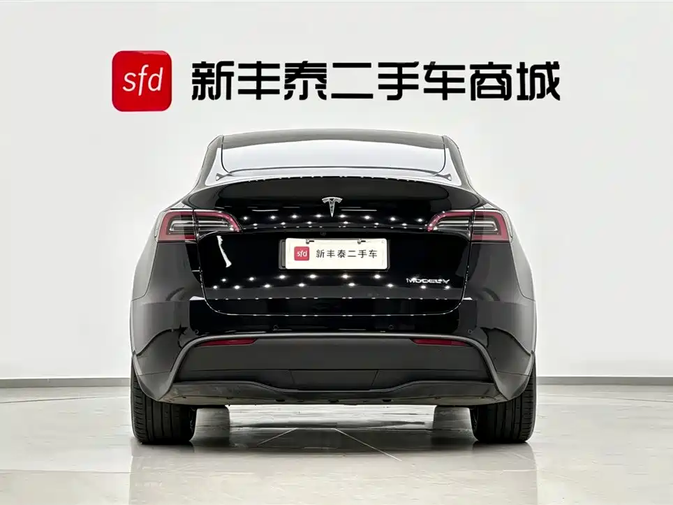 Tesla Model Y 2023 Long Range All-Wheel Drive