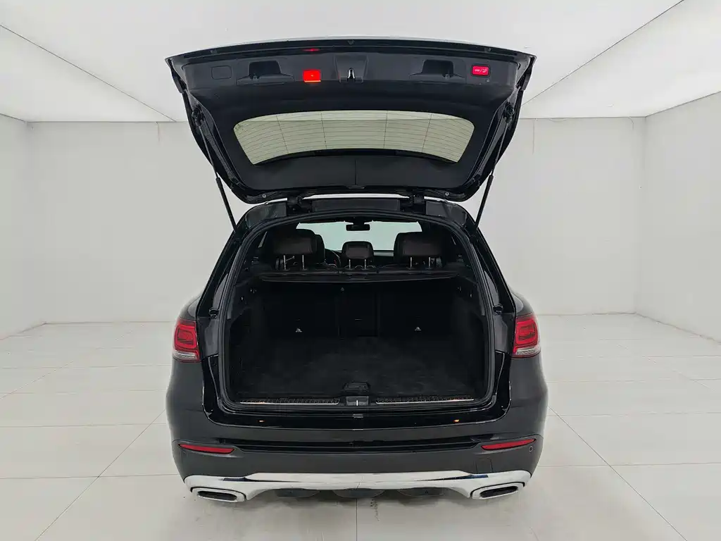 Mercedes-Benz GLC 260 L 4MATIC