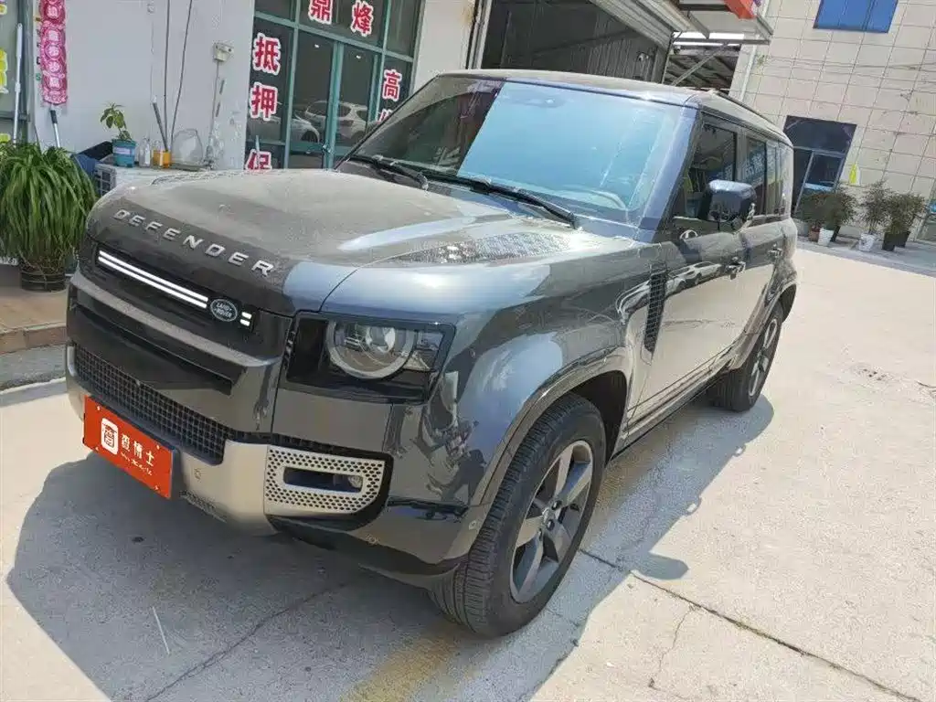 Land Rover Defender 2024 110 3.0T P400 X-DYNAMIC HSE
