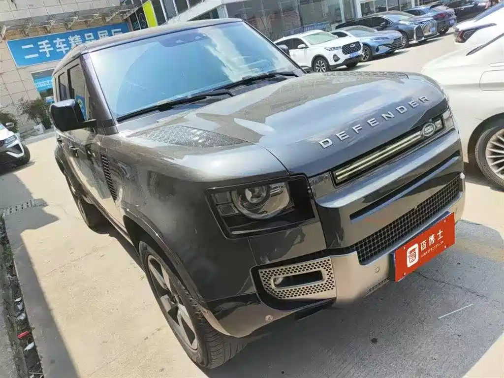 Land Rover Defender 2024 110 3.0T P400 X-DYNAMIC HSE