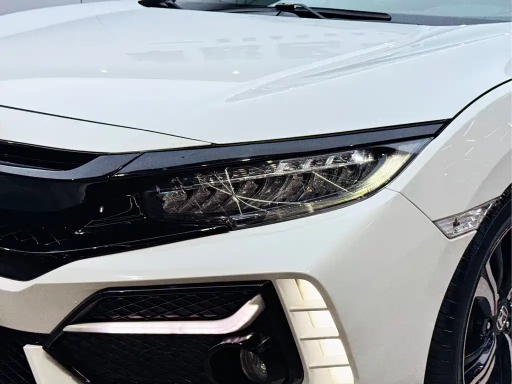 Civic 2016 220TURBO CVT Prestige Edition