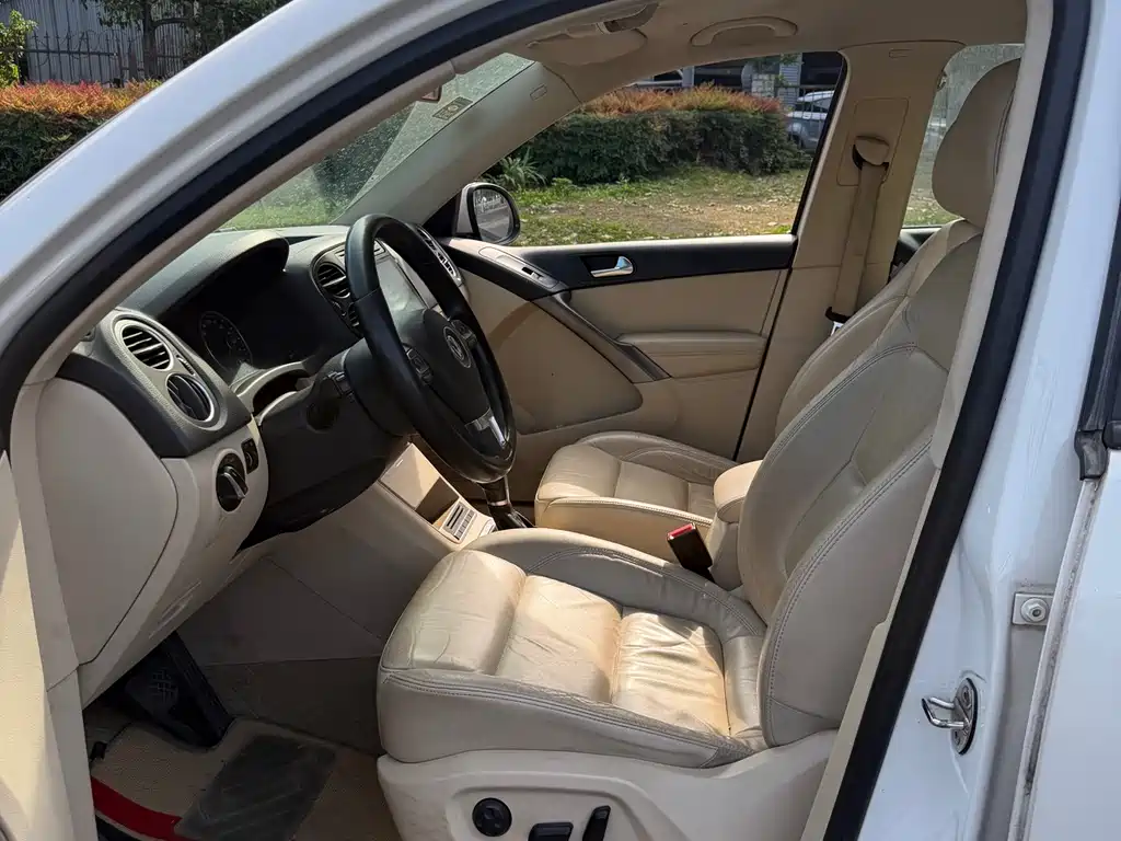 Volkswagen Tiguan 2012 1.8TSI Automatic FWD Style Edition