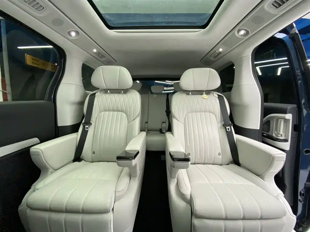 Voyah Dreamer 2025 PHEV AWD Flagship Kunpeng Edition