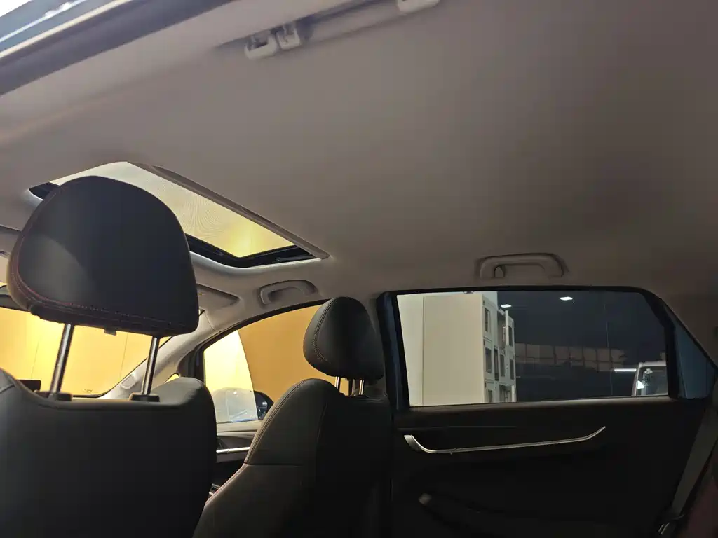 Geely Vision X3 2021 PRO 1.5L CVT Prestige