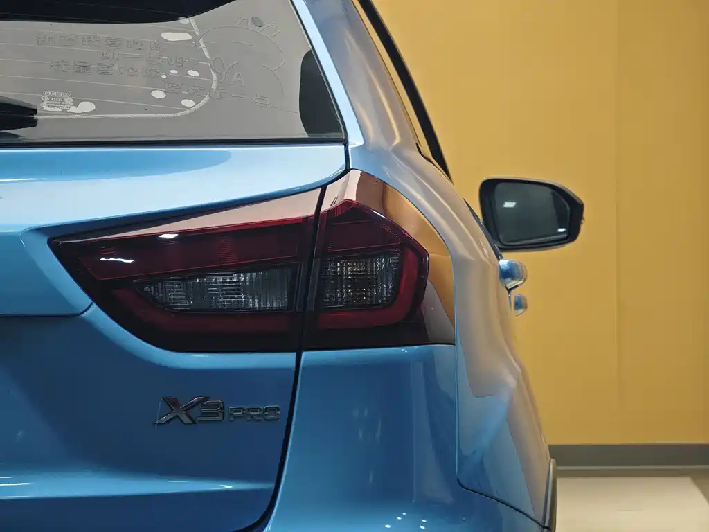 Geely Vision X3 2021 PRO 1.5L CVT Prestige