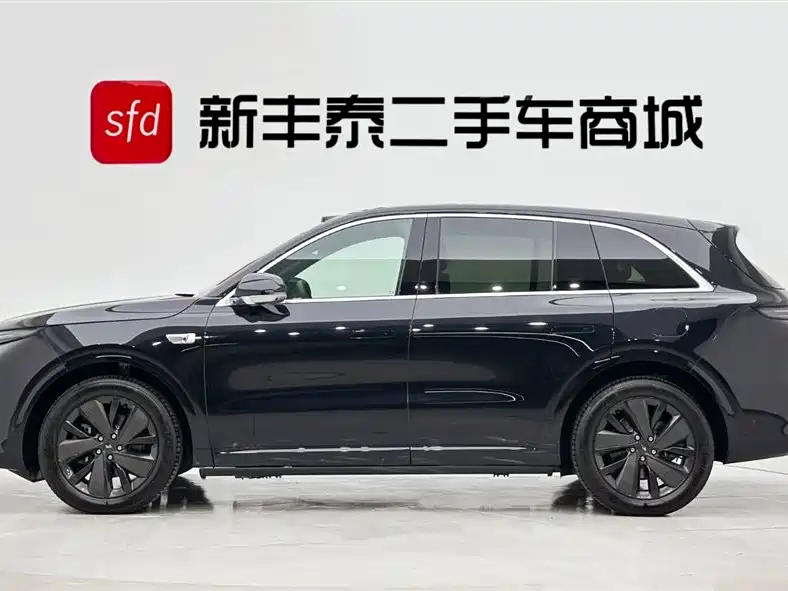 Li Auto L6 2025 Max Intelligent Edition
