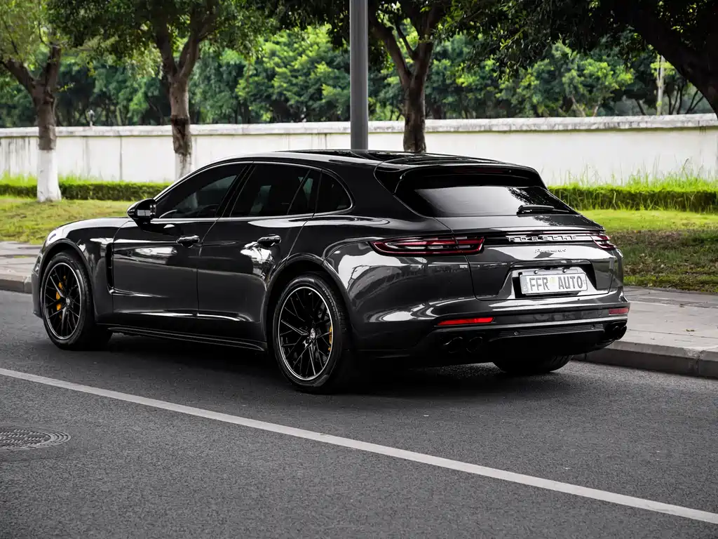 Porsche Panamera 4 Sport Turismo 3.0T