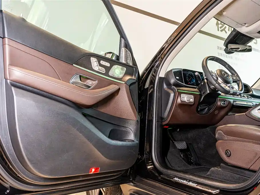Mercedes-Benz GLE 450 4MATIC Luxury 2021