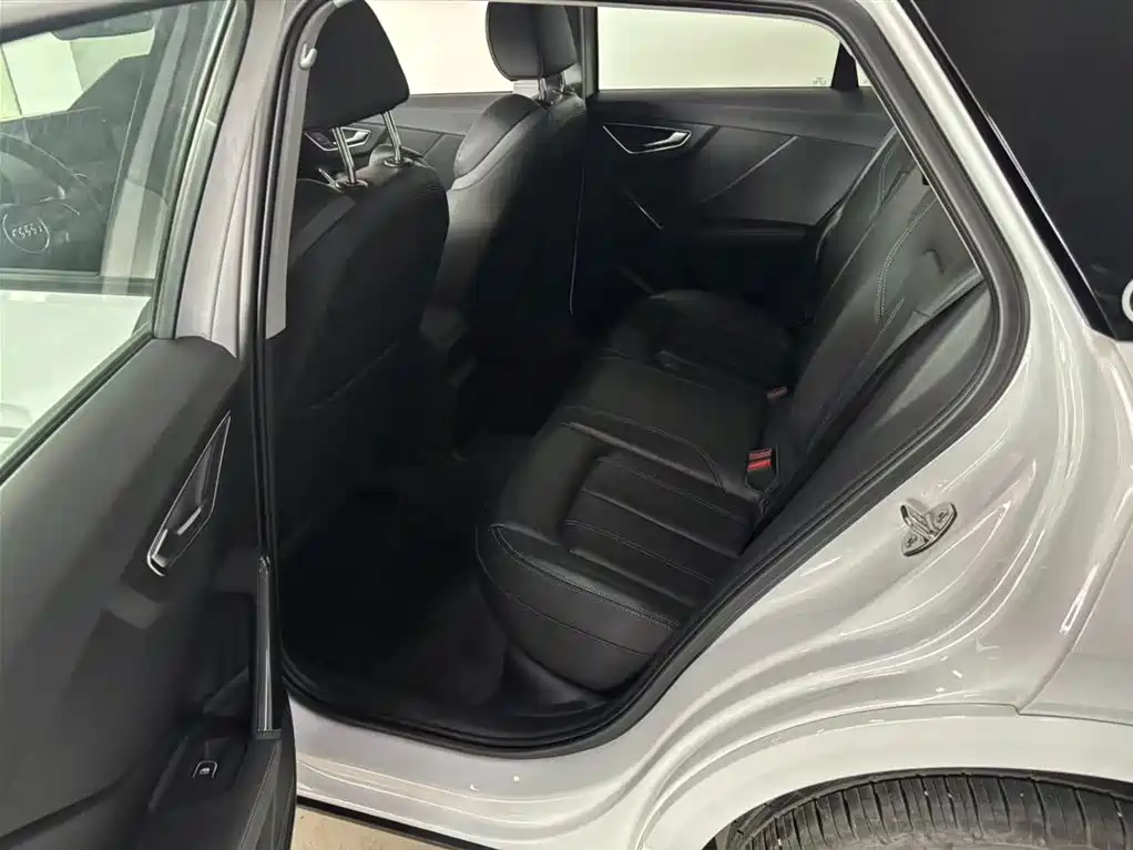 Audi Q2L 2023 35TFSI Fashion Dynamic Edition