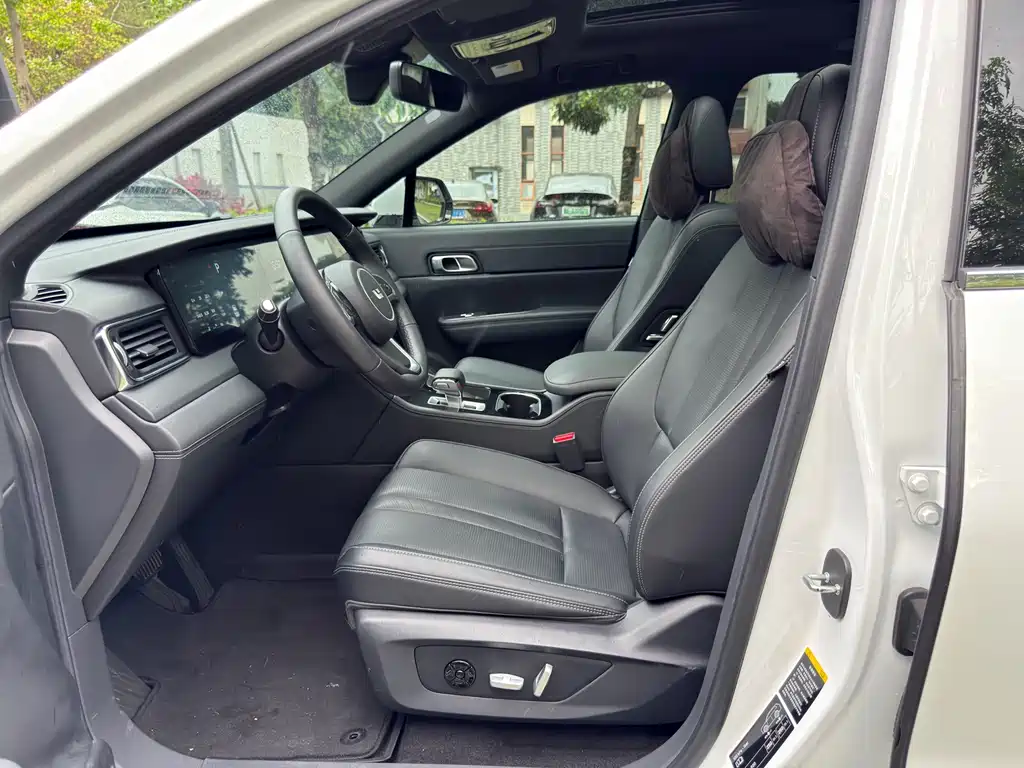 Li Auto ONE