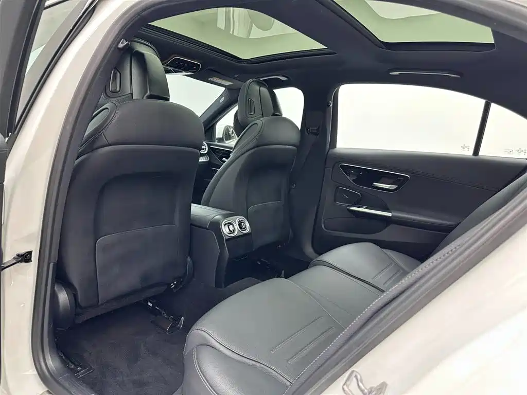 Mercedes-Benz C-Class 2024 C 260 L Sport Edition