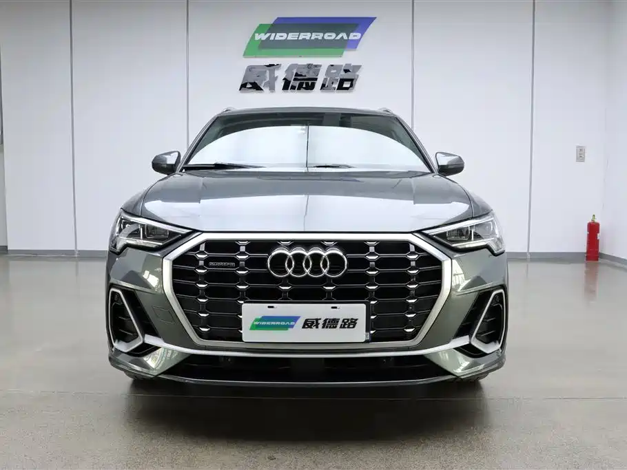 Audi Q3 2022 45 TFSI quattro Fashion Dynamic
