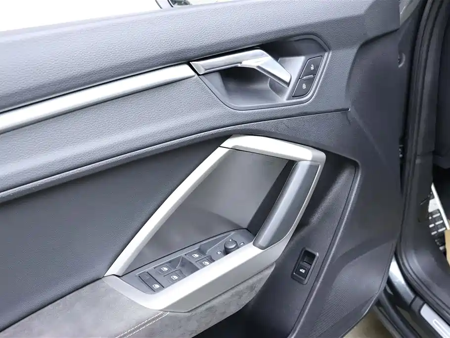 Audi Q3 2022 45 TFSI quattro Fashion Dynamic
