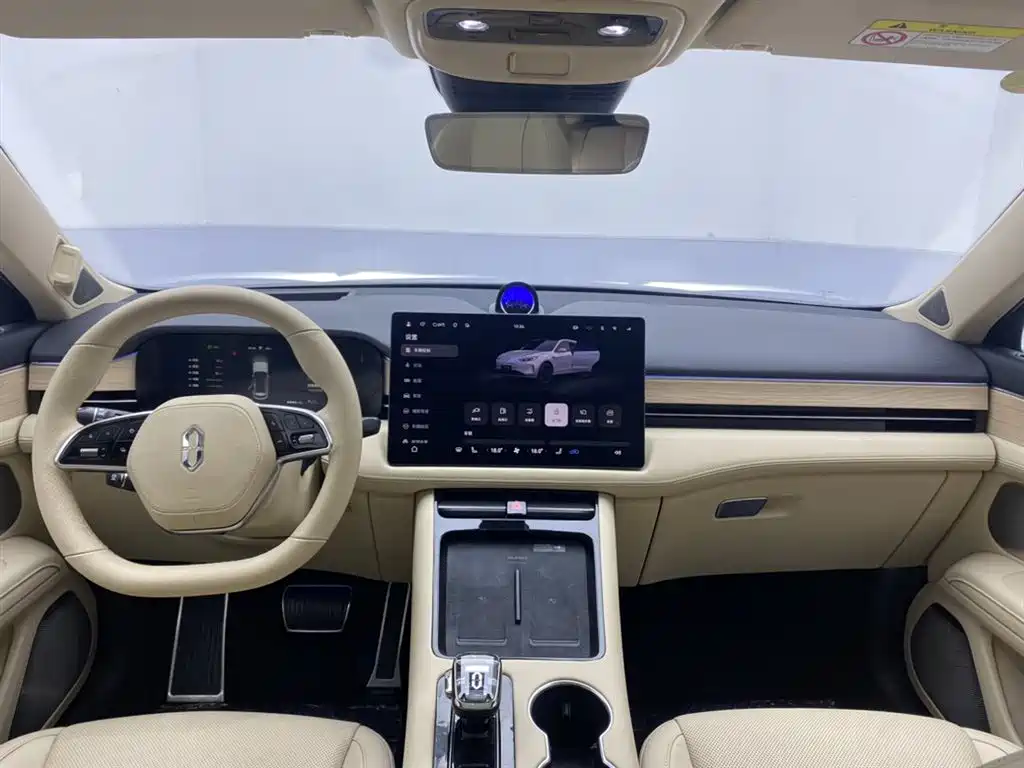 AITO M5 2024 EREV Max RS AWD Advanced Intelligent Driving Edition