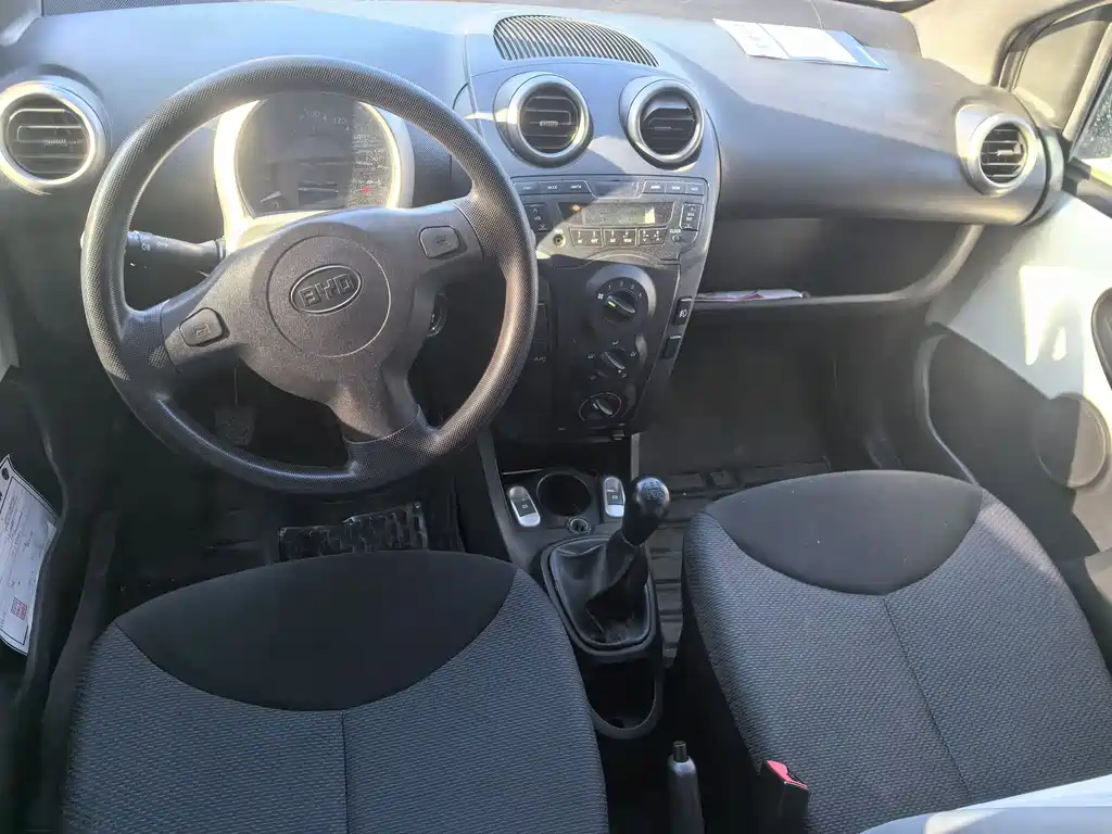 BYD F0 2012 1.0L Luxury