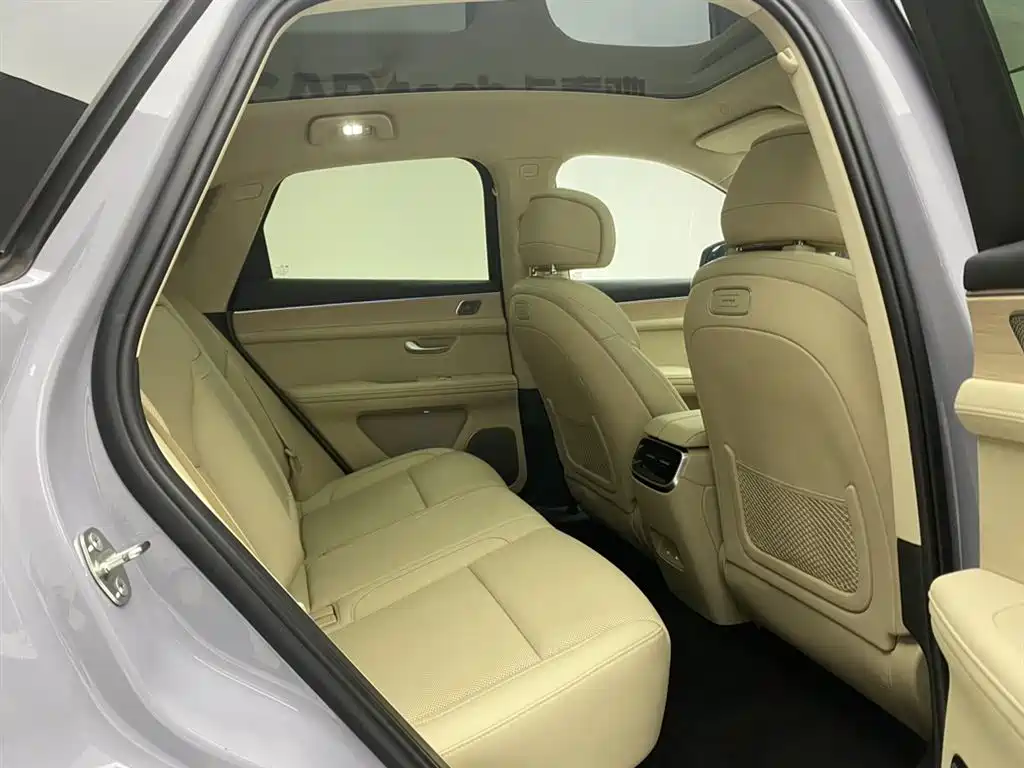 AITO M5 2024 EREV Max RS AWD Advanced Intelligent Driving Edition