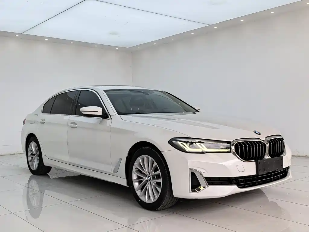 BMW 5 Series 2021 525Li Luxury Line