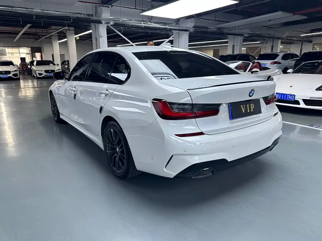 BMW 3 Series 2022 325Li M Sport Night Edition