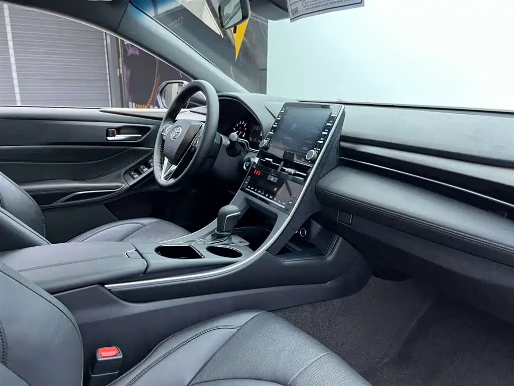 Toyota Avalon 2019 2.0L Luxury Version (China VI)