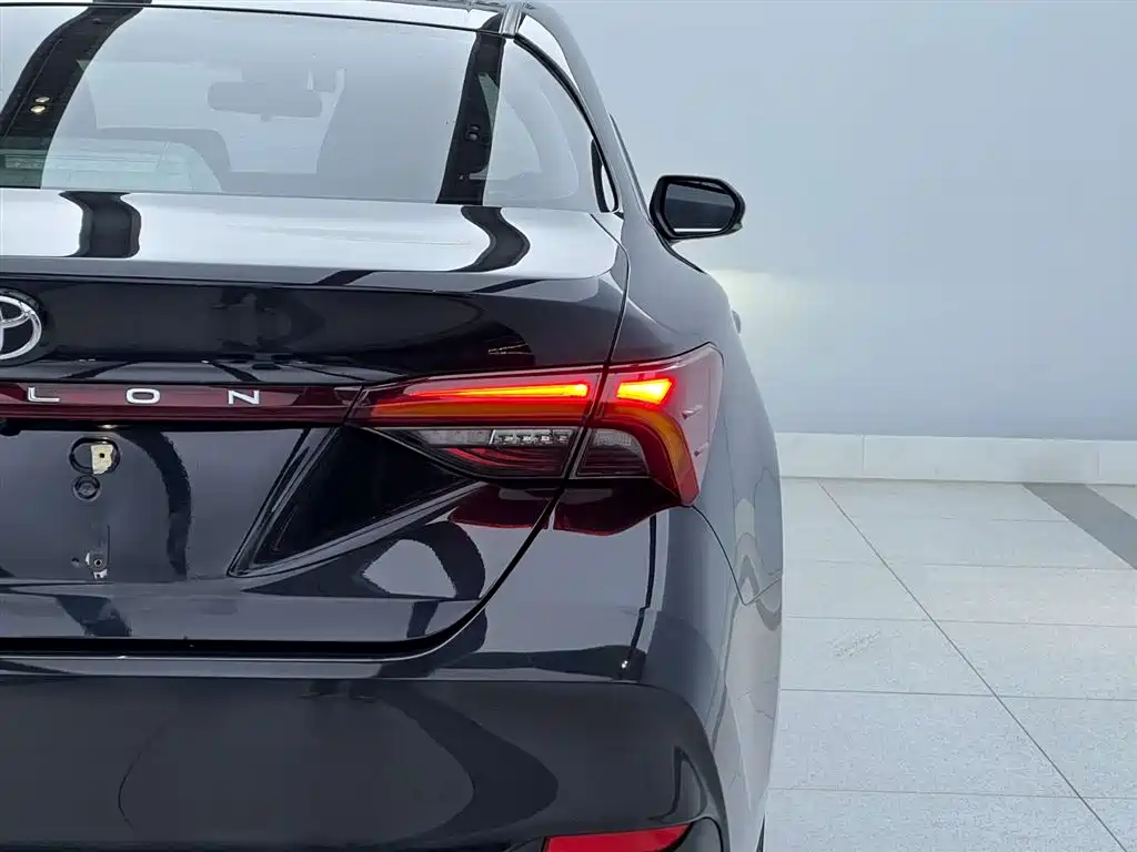 Toyota Avalon 2019 2.0L Luxury Version (China VI)