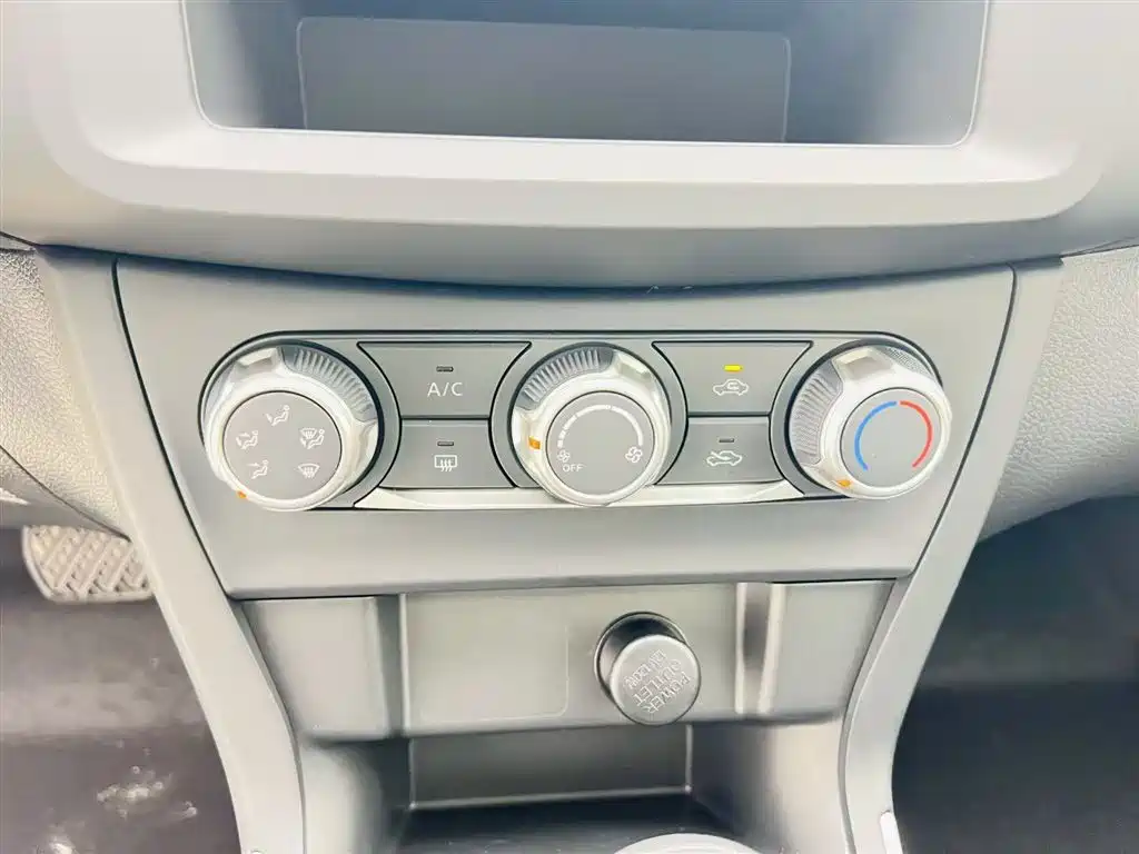 Nissan Sylphy 2024 Classic 1.6XE CVT Comfort