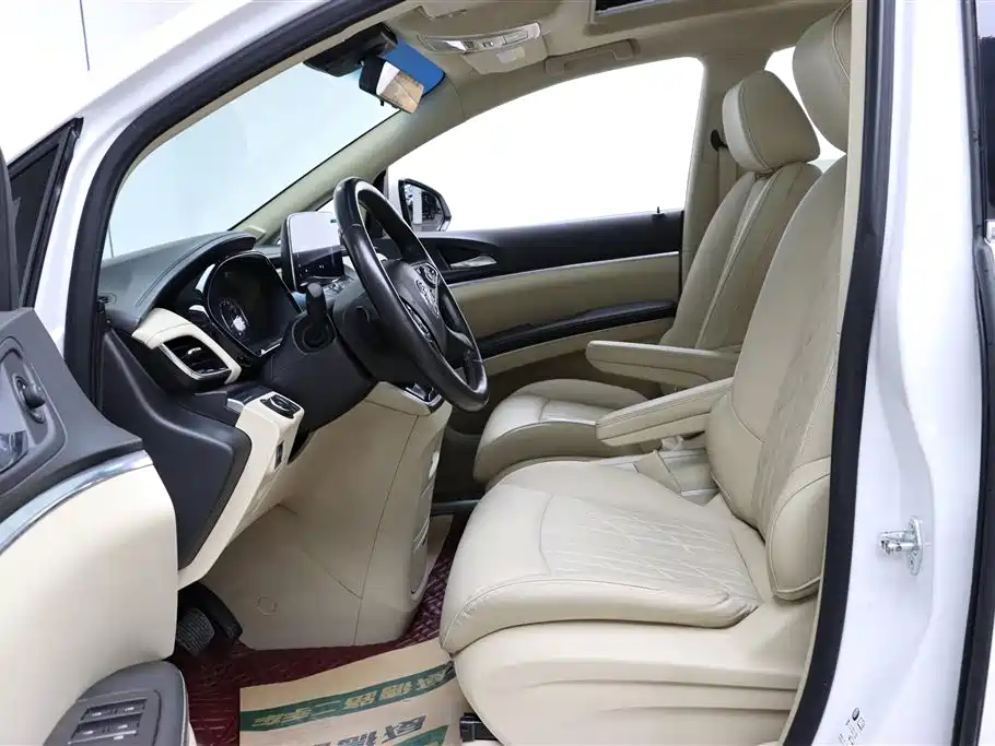 Buick GL8 2023 Land Business Class Premium